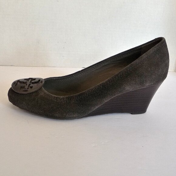 TORY BURCH Size 7.5 Sally Split Suede Wedge Heels Pumps - Picture 5 of 15